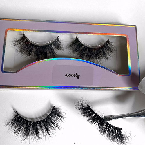 Abi Lashes banner